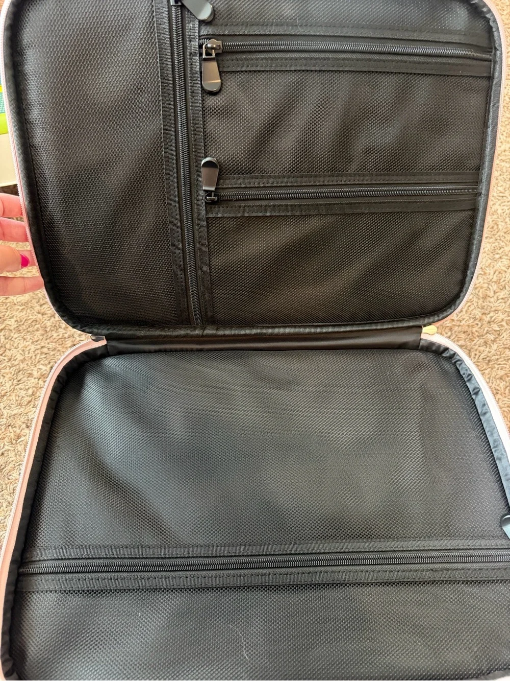 Young Nails Iridescent Pink Nail/Makeup Train Case